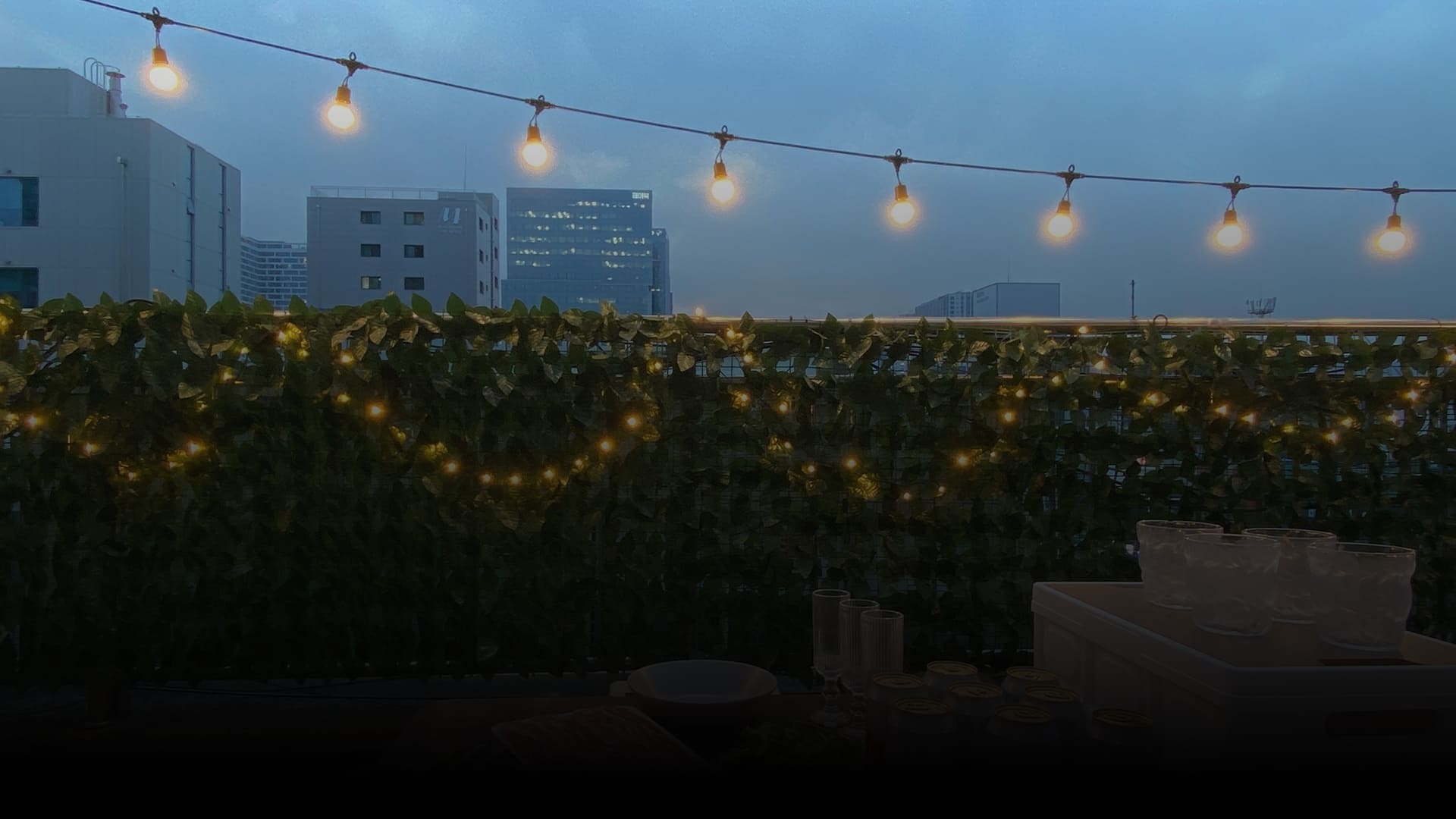 언디파인의 루프탑 이미지